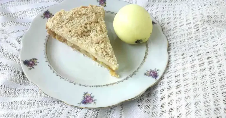Foto da receita de Torta de Maçã Quente com Creme de Leite