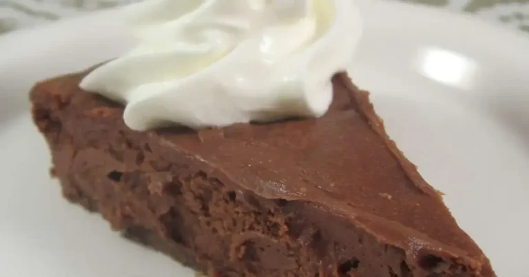 Foto da receita de Torta de Mascarpone com Chocolate Amargo e Laranja