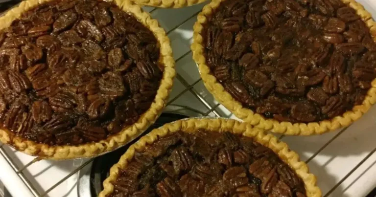 Foto da receita de Torta de Nozes com Chocolate e Kahlua