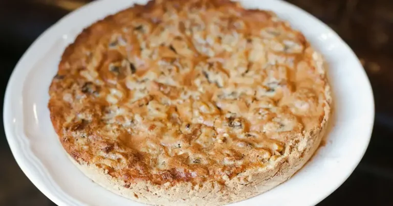 Foto da receita de Torta de Nozes Pecan Low-Carb com Crosta de Farinha de Amêndoas