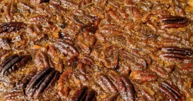 Foto da receita de Torta de Pecã com Chocolate e Bourbon