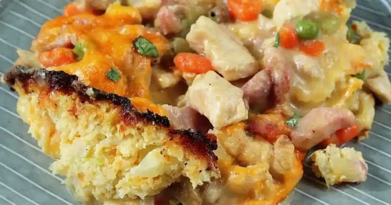 Foto da receita de Torta de Peito de Frango com Crosta de Couve-Flor