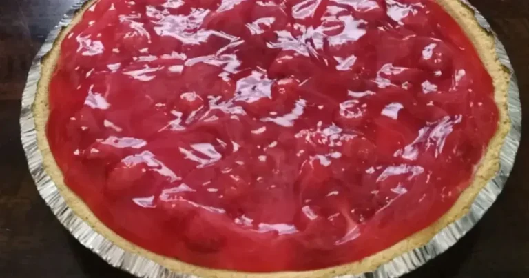 Foto da receita de Torta de Queijo com Cereja