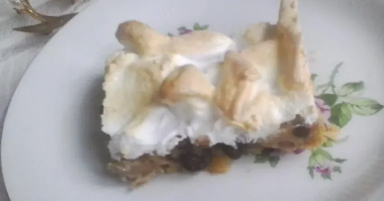 Foto da receita de Torta de Uva Passa