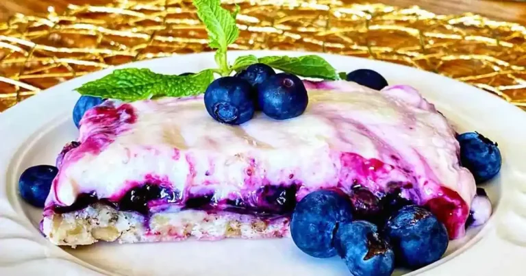 Foto da receita de Torta Doce de Cream Cheese com Mirtilo