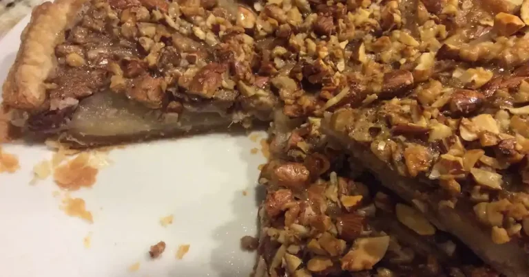 Foto da receita de Torta Francesa de Pera com Nozes