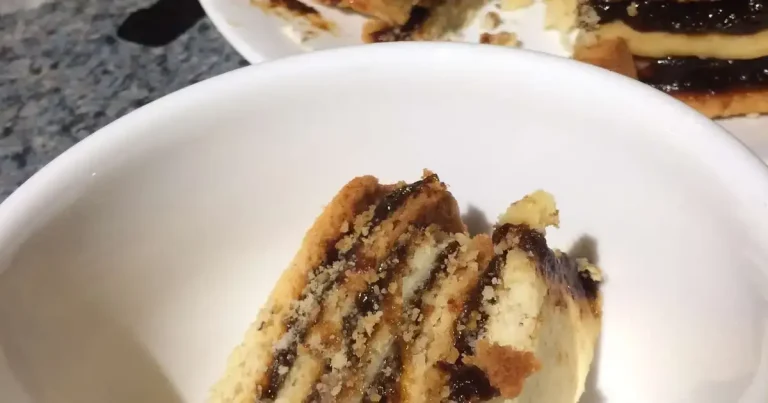 Foto da receita de Torta Ucraniana de Ameixa