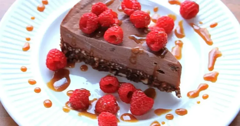 Foto da receita de Torta Vegana de Banana com Chocolate Congelada