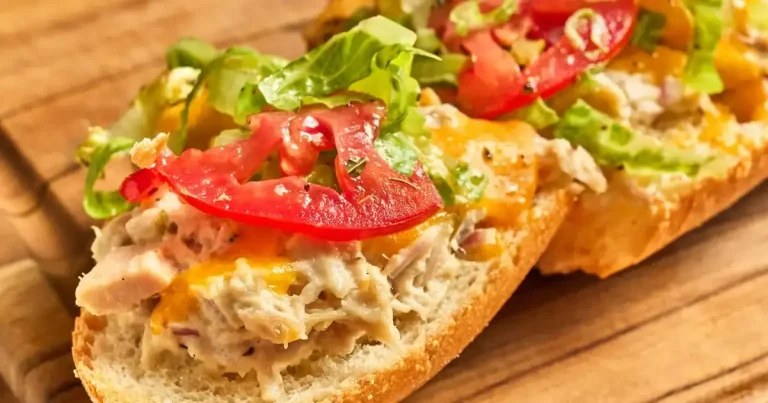 Foto da receita de Barco de Atum Derretido Aberto