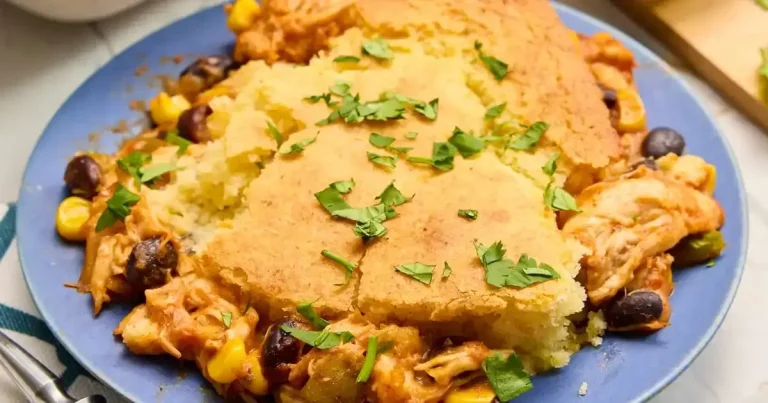 Foto da receita de Casserola de Frango Cowboy com Milho e Broa de Milho