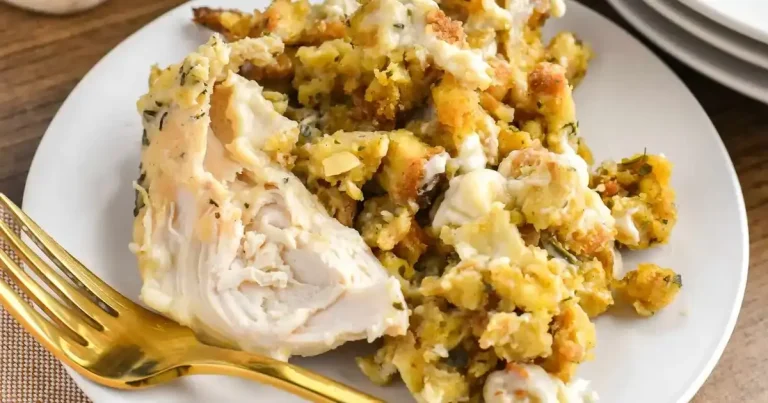 Foto da receita de Casserole de Frango com Recheio na Panela Lenta