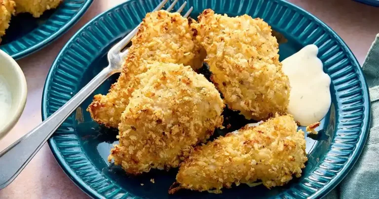 Foto da receita de Frango Parmesão com Pepino em Conserva e Endro