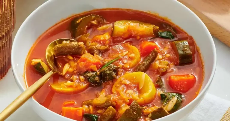 Foto da receita de Sopa de Legumes com Orégano Mediterrâneo