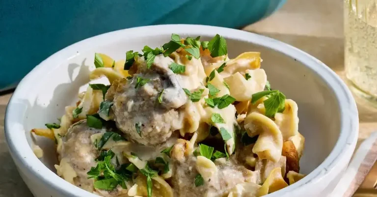 Foto da receita de Strogonoff de Almôndegas