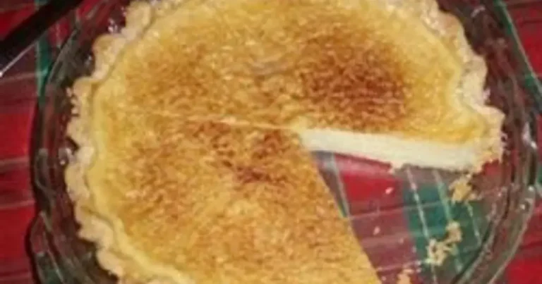 Foto da receita de Torta de Creme de Ovo Fácil