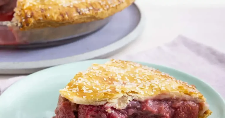 Foto da receita de Torta de Morango com Ruibarbo