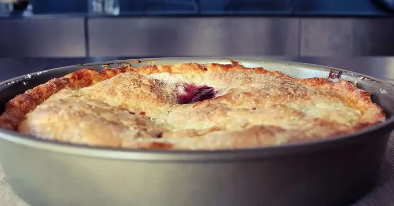Foto da receita de Torta de Três Frutas Vermelhas