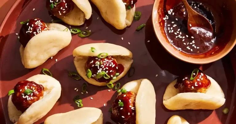 Foto da receita de Almôndegas de Porco e Maçã em Pãezinhos Estilo Bao