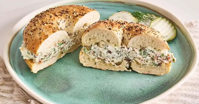 Foto da receita de Bagels Picantes com Bacon Crocante
