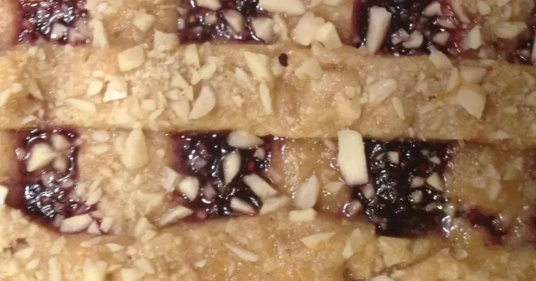 Foto da receita de Barras de Biscoito Linzer
