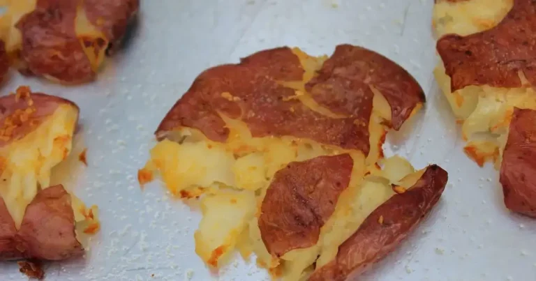Foto da receita de Batatas Amassadas com Óleo de Chili