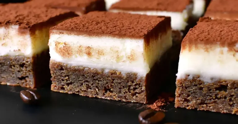 Foto da receita de Blondies de Tiramisu