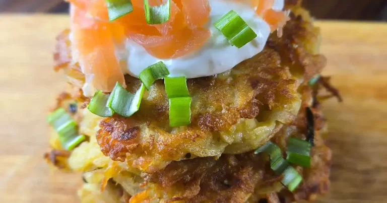 Foto da receita de Bolinhos de Batata com Salmão Defumado