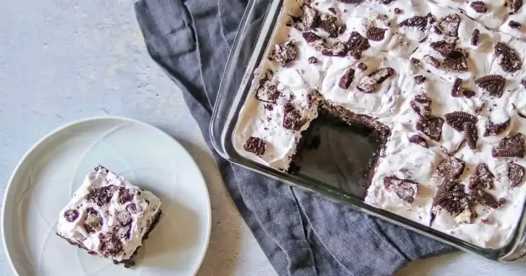 Foto da receita de Brownies de Cookies e Creme