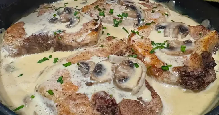 Foto da receita de Costeletas de Porco com Molho de Boursin