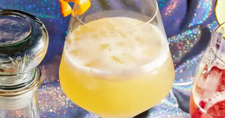 Foto da receita de Espumante de Laranja Sangue e Amêndoas