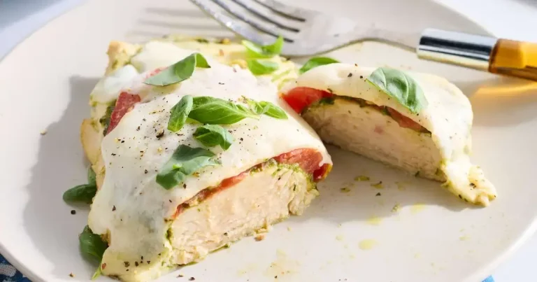 Foto da receita de Frango Caprese com Pesto