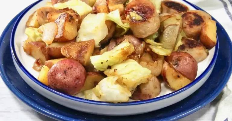 Foto da receita de Frigideira de Repolho, Batata e Linguiça