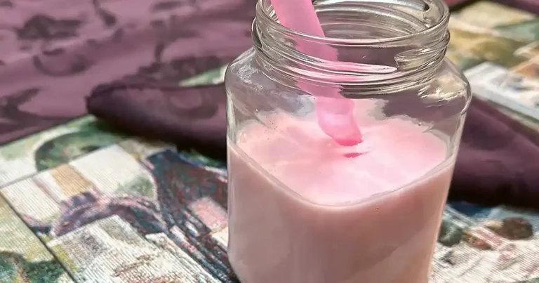 Foto da receita de Kefir de Morango Caseiro