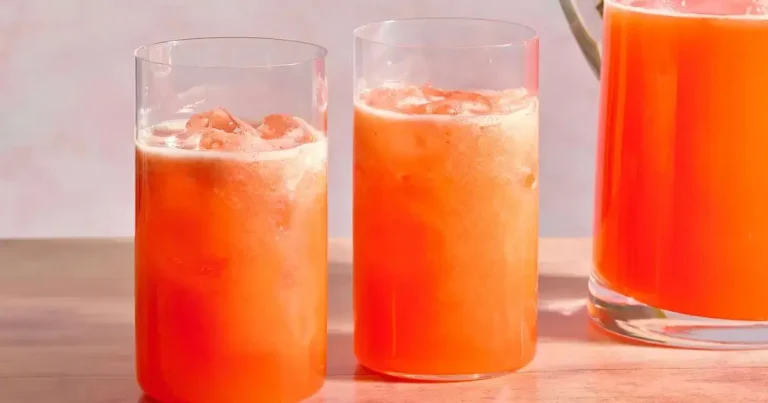Foto da receita de Limonada de Morango Refrescante
