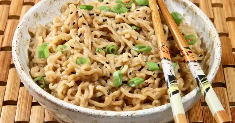 Foto da receita de Macarrão Ramen com Manteiga de Miso
