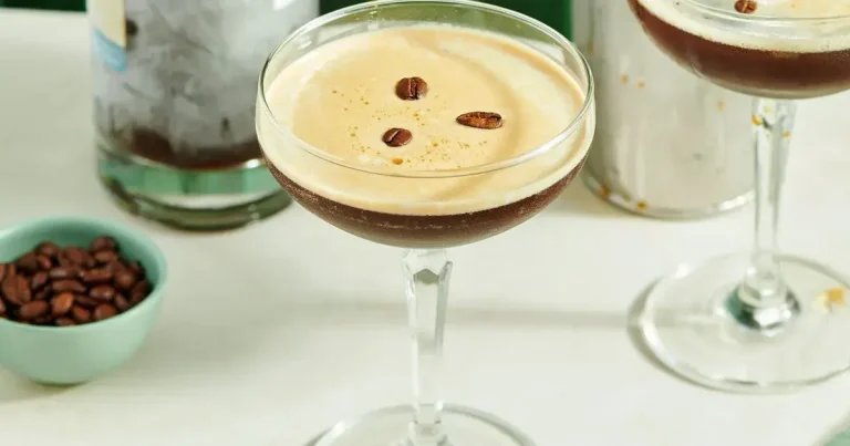 Foto da receita de Martinis de Espresso em Grande Quantidade