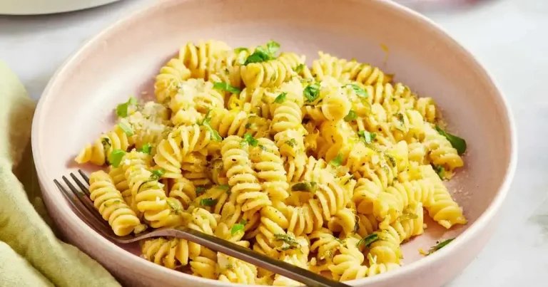 Foto da receita de Massa com Abobrinha Caramelizada