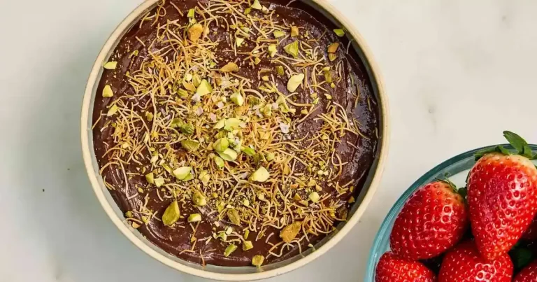 Foto da receita de Molho de Chocolate com Morango