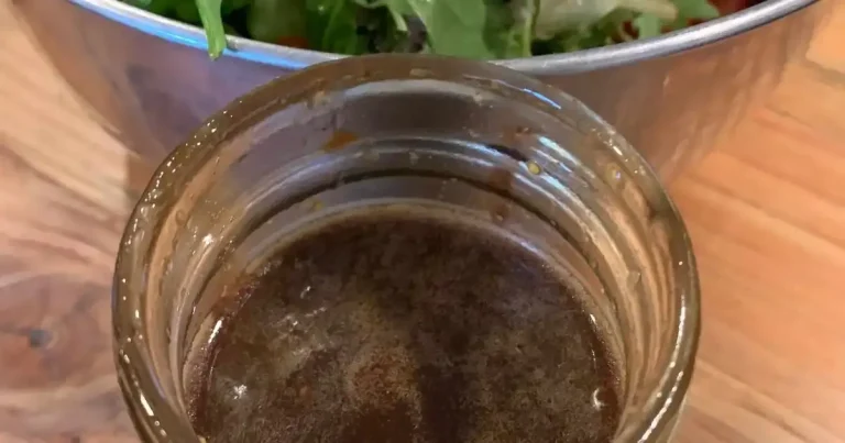 Foto da receita de Molho para Salada Rápido e Prático