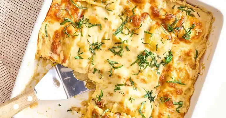 Foto da receita de Ravioli Cremoso Assado em Uma Só Panela