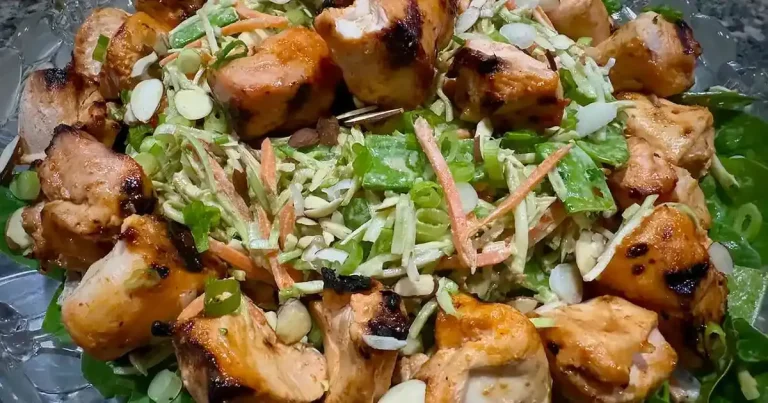 Foto da receita de Salada de Frango Bang Bang Grelhado