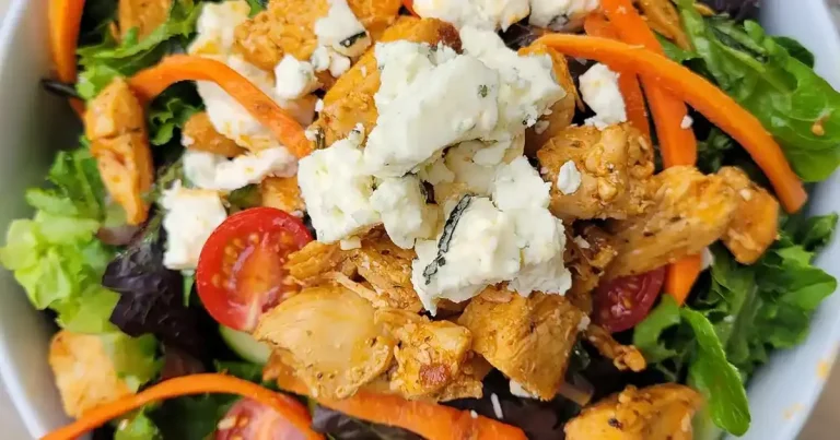Foto da receita de Salada de Frango Buffalo