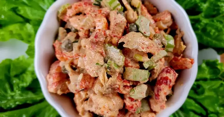 Foto da receita de Salada de Lagostim