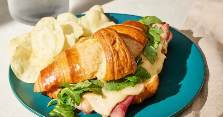 Foto da receita de Sanduíche de Croissant Supremo