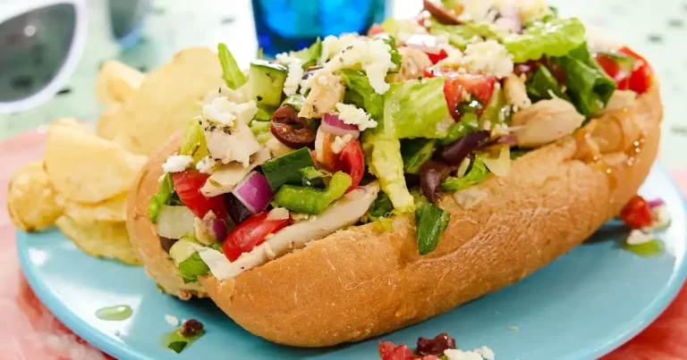 Foto da receita de Sanduíche Grego de Frango Picado