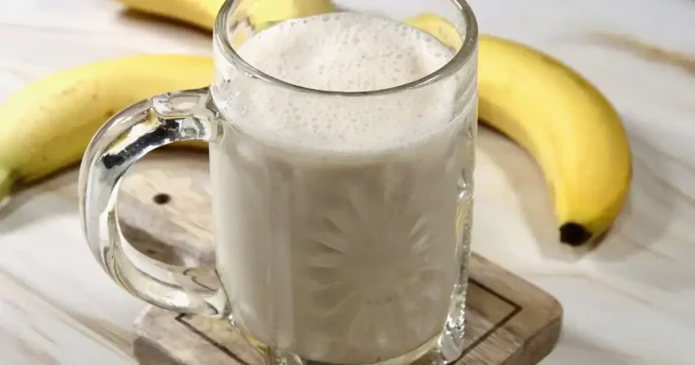 Foto da receita de Smoothie de Kefir de Banana com Caramelo
