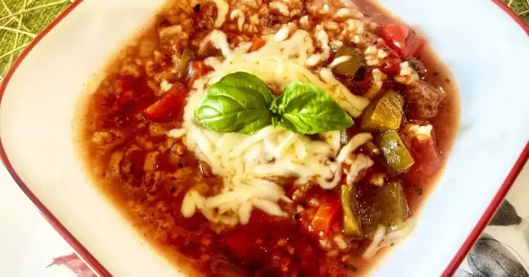 Foto da receita de Sopa de Pimentão Recheado