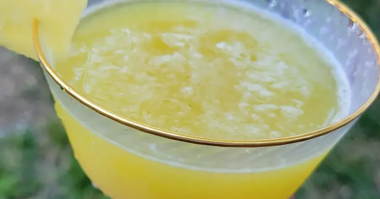 Foto da receita de Spritz de Abacaxi com Limoncello