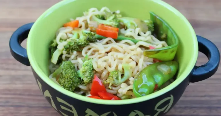 Foto da receita de Stir Fry de Legumes com Ramen