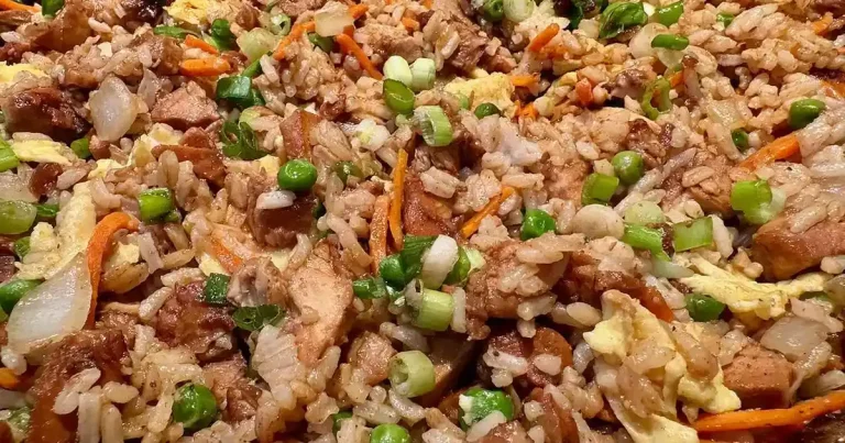 Foto da receita de Arroz Frito com Frango Adobo